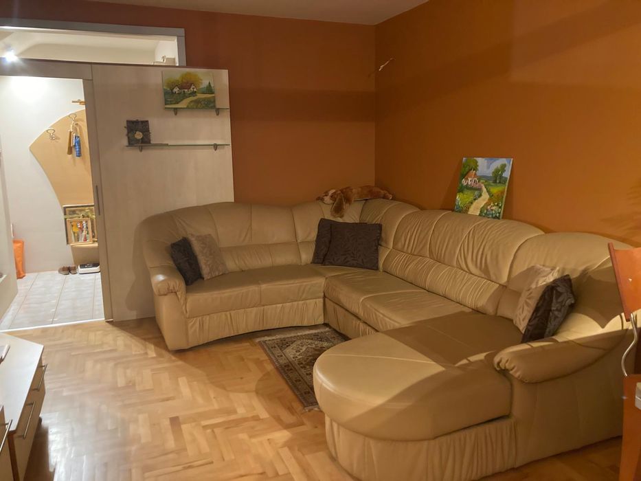 Дава се под наем Тристаен апартамент в Пловдив, Кършияка - 95 кв.м за 700 € - Снимка #4