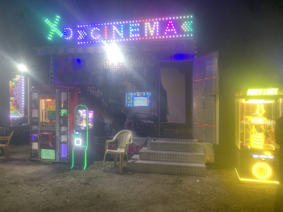8D cinema кино атракцион виртуална реалност