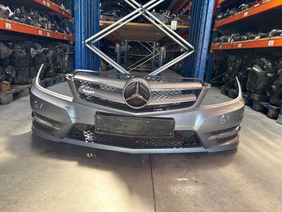 Bara fata completa cu grila si proiectoare daylight  Mercedes C-Class W204 facelift 2013