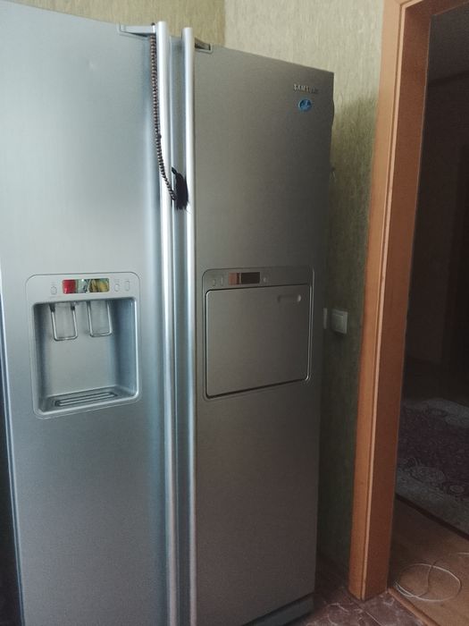 Продам холодильник ,нерабочий ( под ремонт или на запчасти)