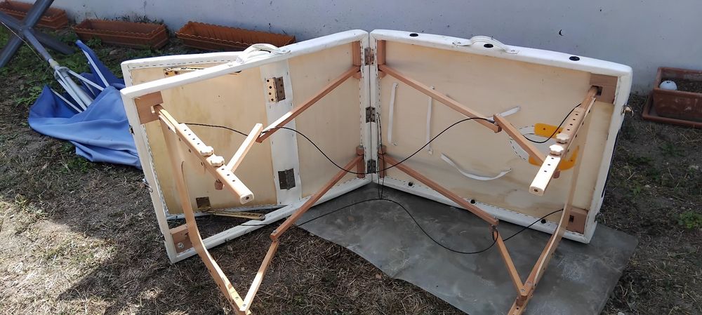 Масажна маса ( згаваема )