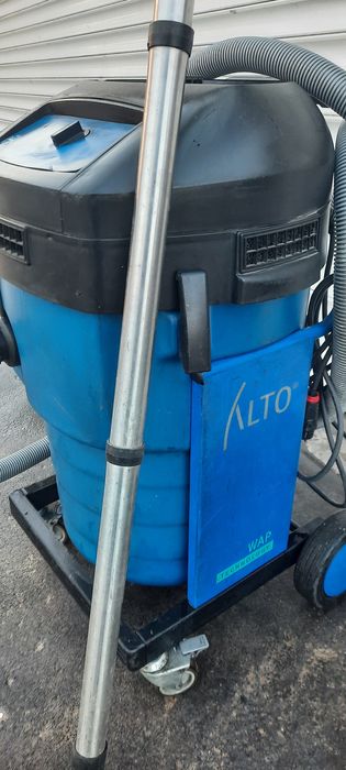 Професионална Прахосмукачка ALTO/Wap 2Мотора Сухо Мокро Строителство Почистване
