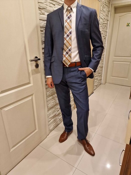 Мъжки костюми за бизнес облекло / абитуриентски бал