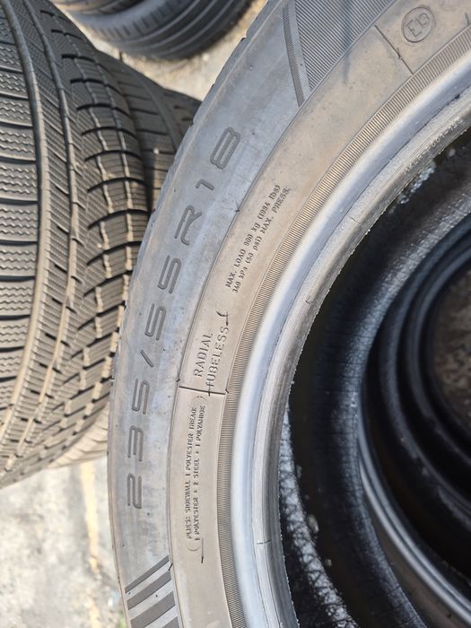 4бр. 235 55 18 Dunlop всесезонни.