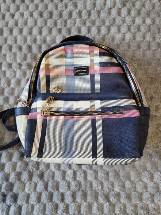 Дамска раница, 10€