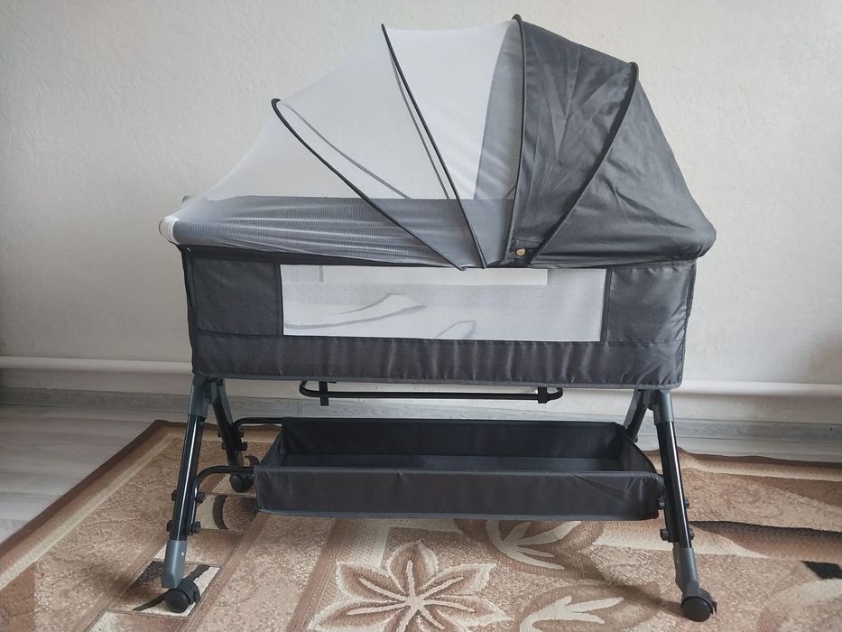 Манежка детская  состояние новое.