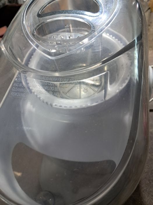 Соковыжималка SC 012.