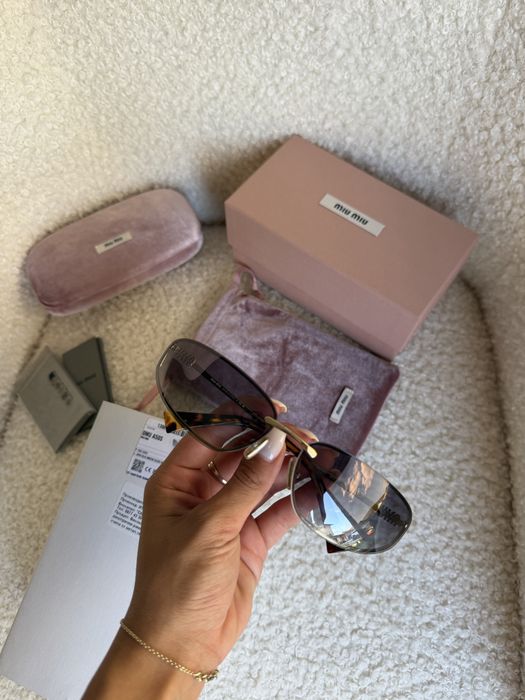 Слънчеви очила Miu Miu