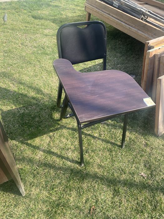 Srochna sotiladi ofisnoy mebellar stol stul partalar kompyuterlar