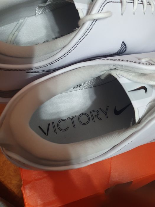 Nike Air Zoom Victory Tour 2
