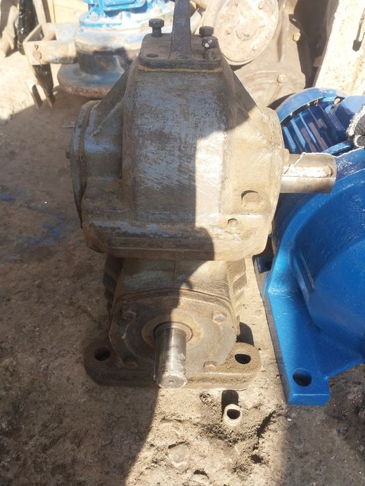 Sotiladi mator reduktor