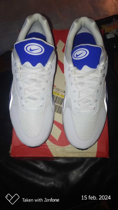 NIKE Alpha Lite 44,albi+albastru,produsul este nou.
