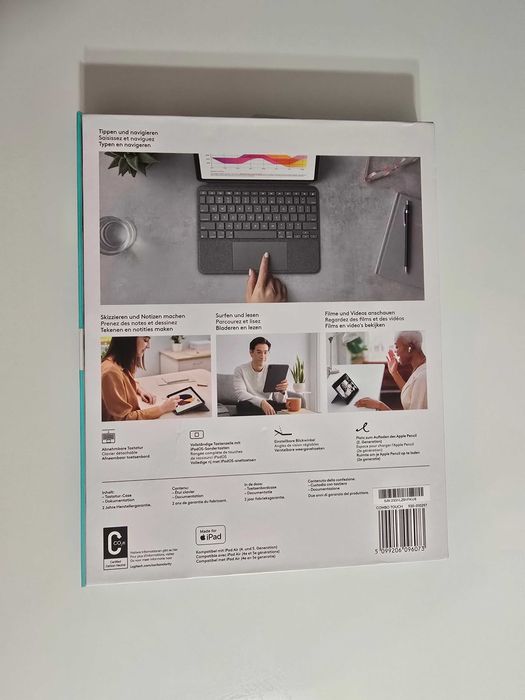 Husa cu tastatura si trackpad detasabile Logitech Combo Touch iPad Air