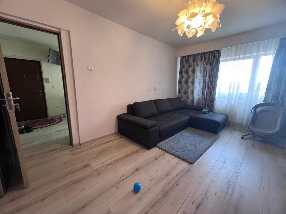 Apartament 4 camere