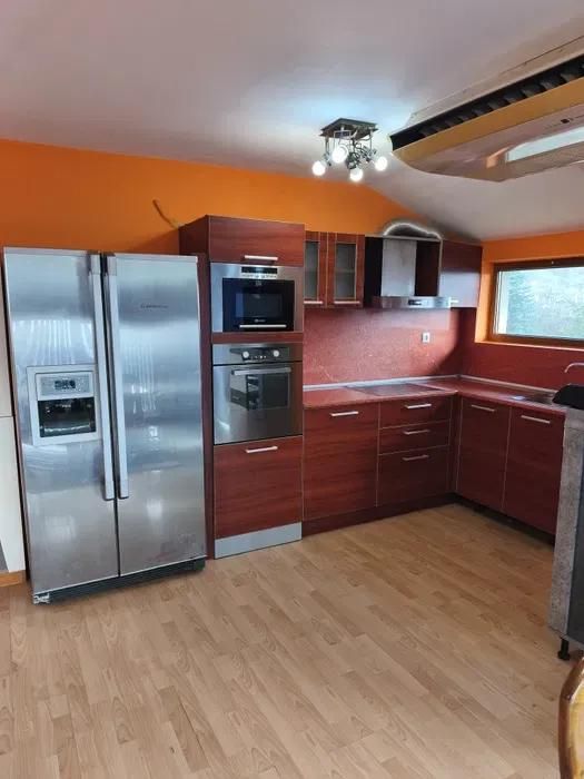 Дава се под наем Етаж от къща в Варна, Възраждане 4 - 100 кв.м за 548.25 € - Снимка #1