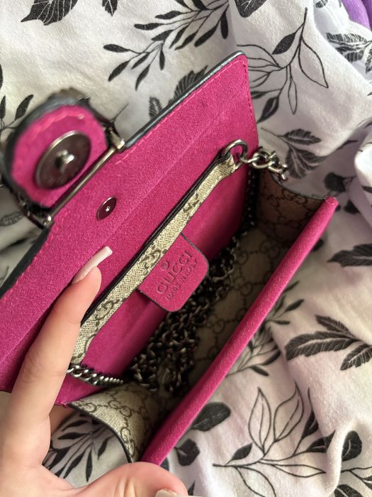 Чанта GUCCI.