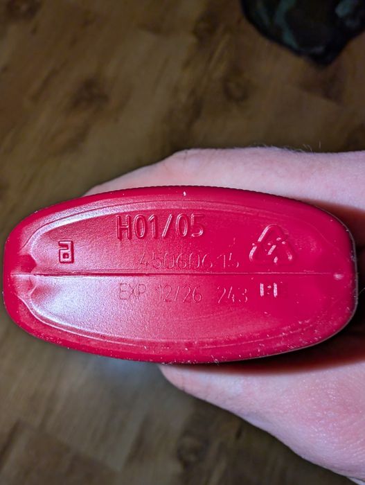 Лепило Loctite 243 осигурител за резби