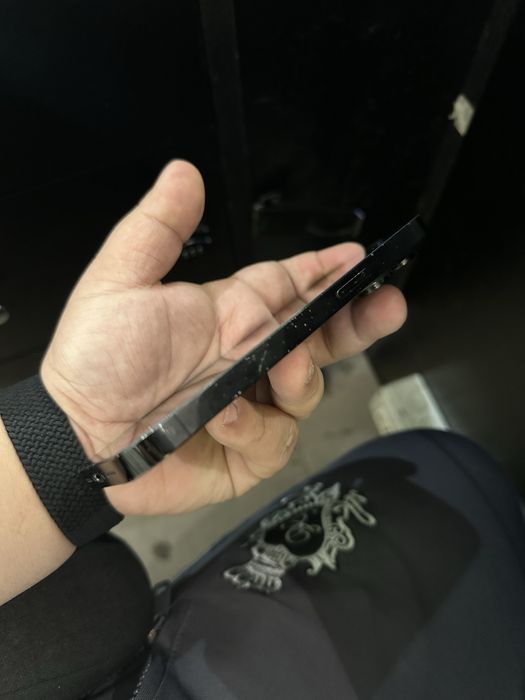 iPhone 14 Pro – defecta Placă de Bază (CITESTE DESCRIEREA)