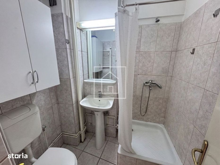 Apartament 4 camere, pivnita, 2 balcoane, 81 mpu Sos Alba Iulia Sibiu