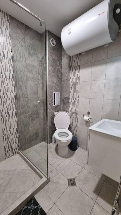 Дава се под наем Двустаен апартамент в Пловдив, Тракия - 70 кв.м за 425 € - Снимка #7