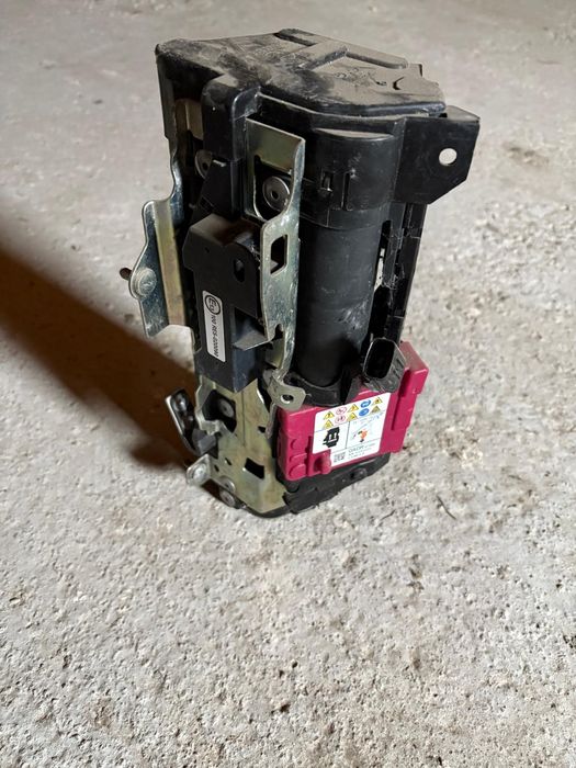 Capacitor  i-eloop mazda cx 3 cx-3 mazda 2  DADR67ZC0