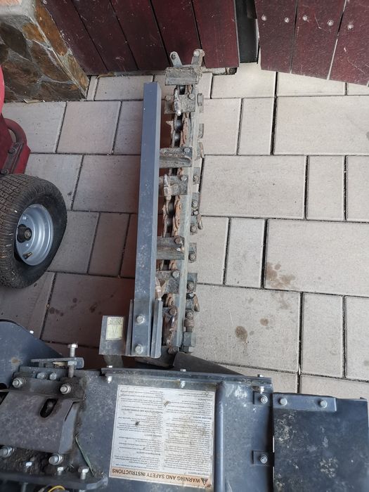 Trencher sapat santuri, masina de sapat santuri