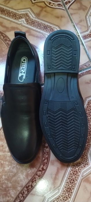 Pantofi Otter din piele,mărime 41!