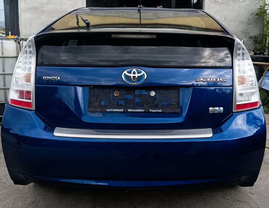 Toyota Prius 1.8 hybrid