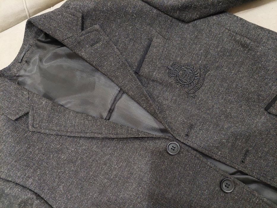 Пиджак школьный новый