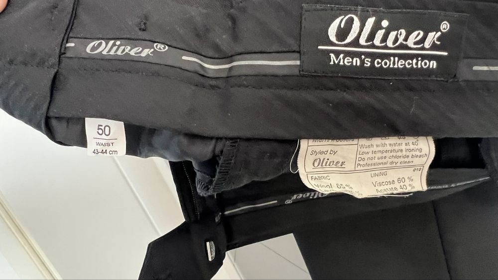 Продам костюм в хорошем состояние