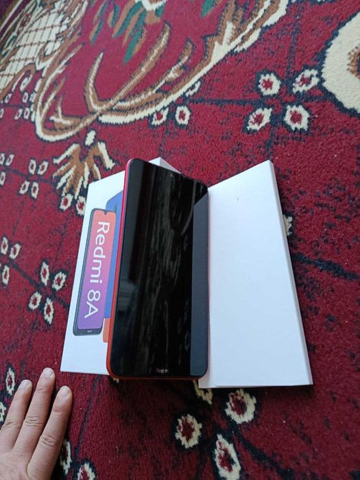 Редми 8 А телфон