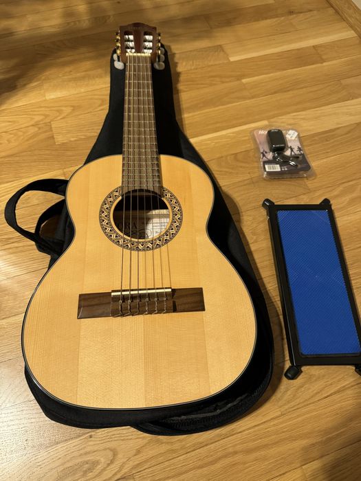 Chitara Clasica Hora SM 200 1/4