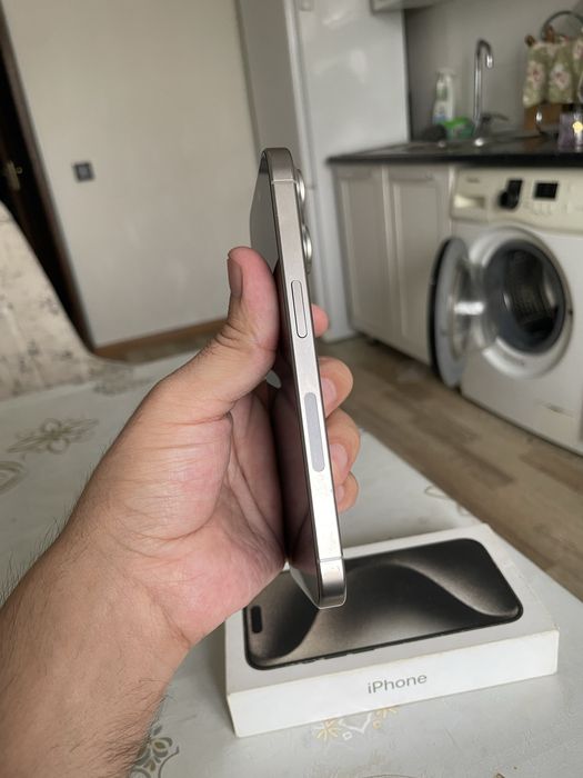 Iphone 15 Pro 128 gb esim