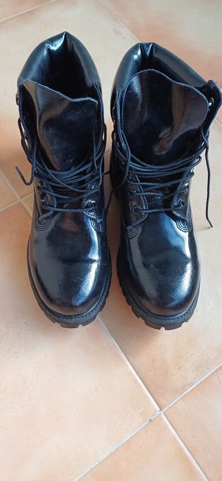 Продам   ботинки