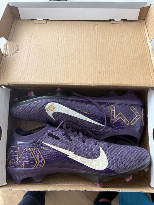 Чисто нови бутонки nike mercurial mbappe elite