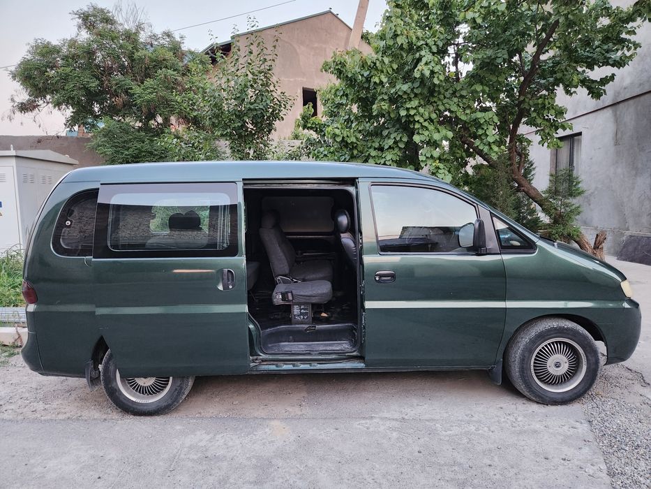 Hyundai star x sotiladi