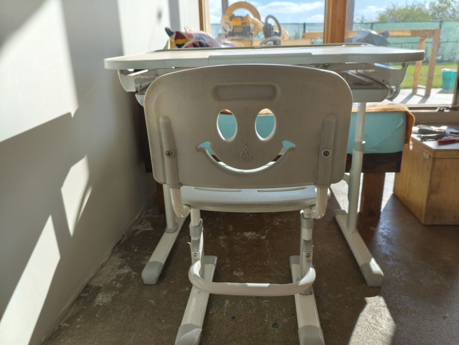 Стол -парта   и стул ростовые