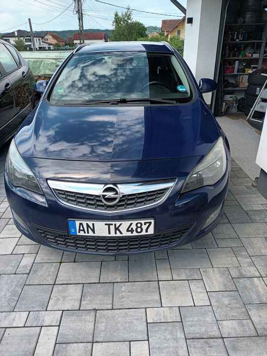Opel  Astra j2011, 1,7,EURO 5