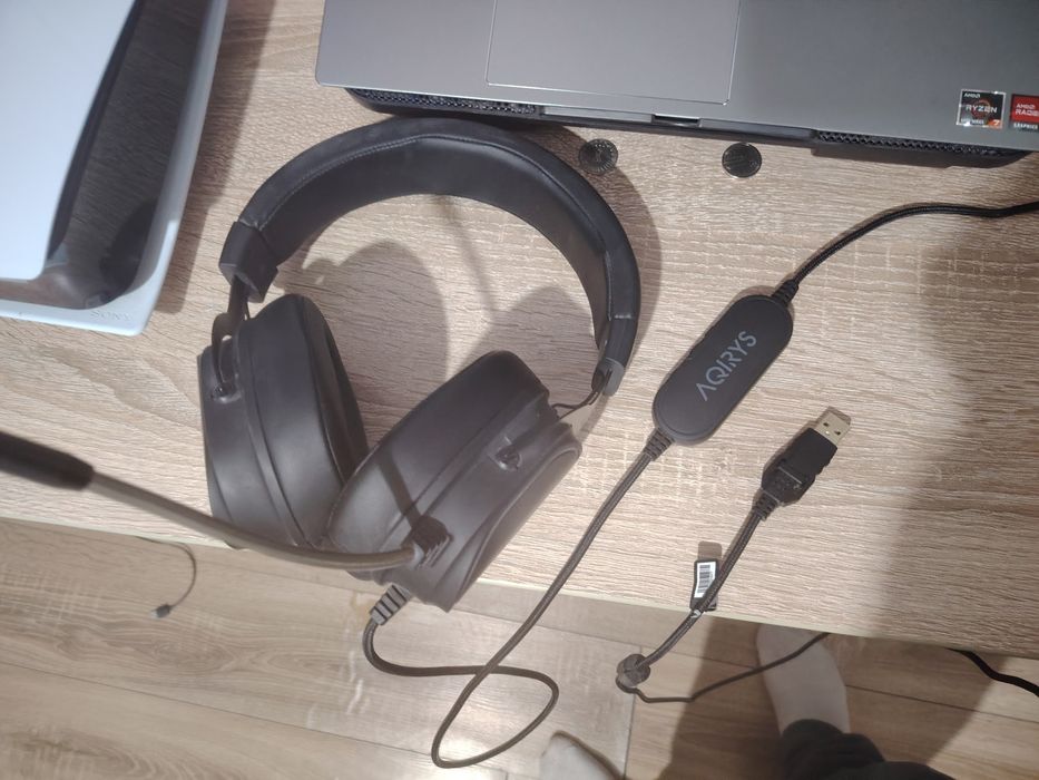 Caști aqirys altair