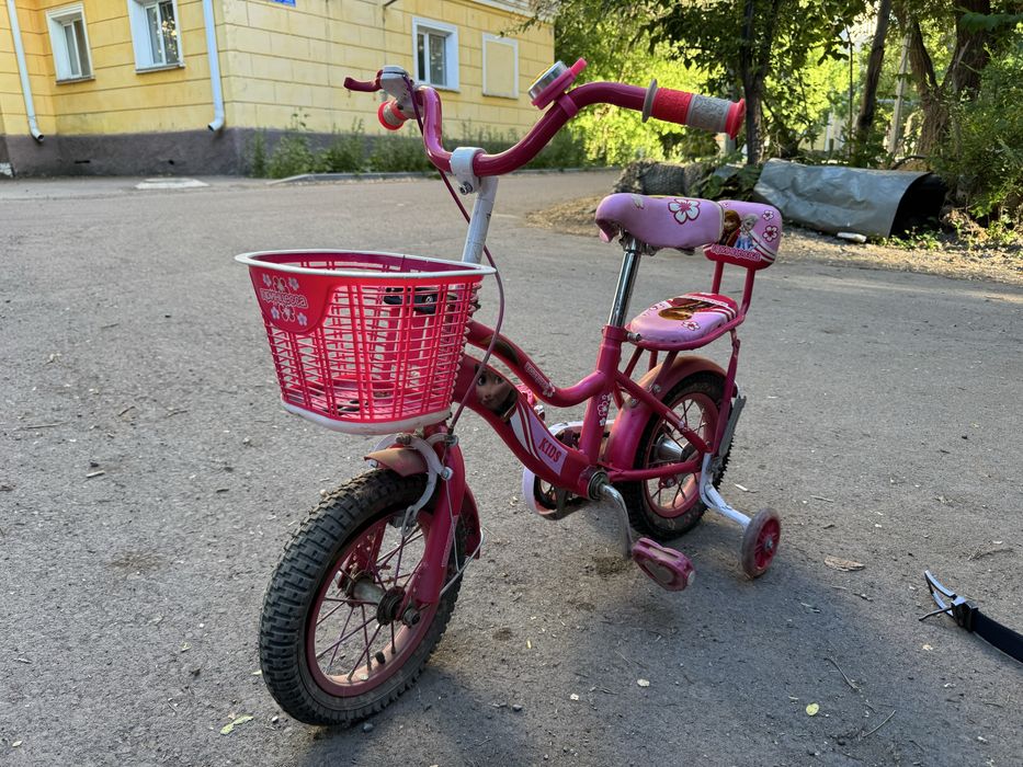 Детский велосипед для девочки