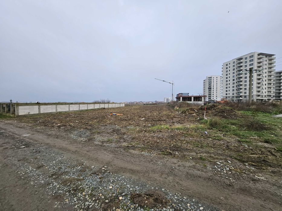 Vand teren Palazu Mare (langa Tomis Plus) 2500mp