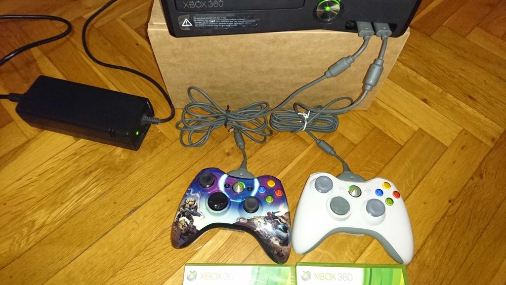 Xbox 360 slim 250Gb