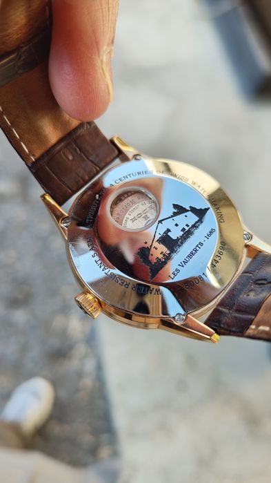 Швейцарские часы Edox
