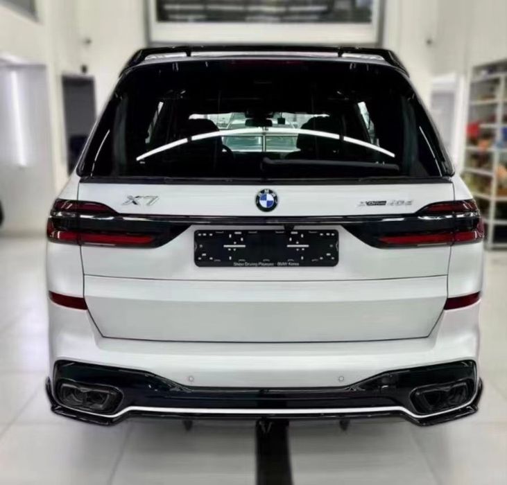 Bmw X7 G07 spolier