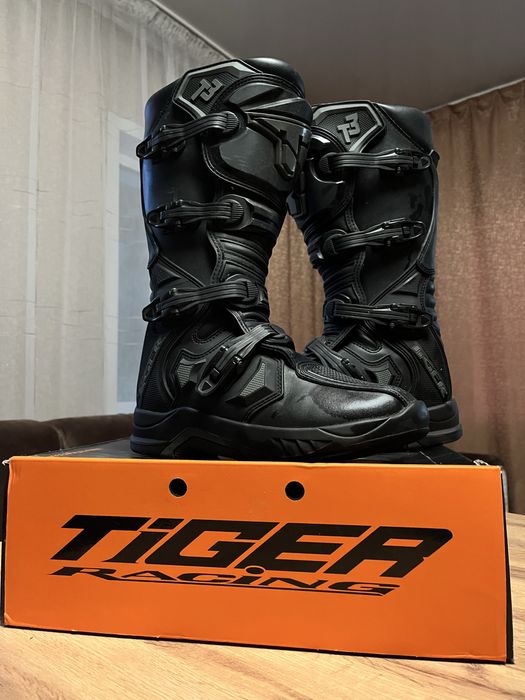 Мотоботы Tiger T3