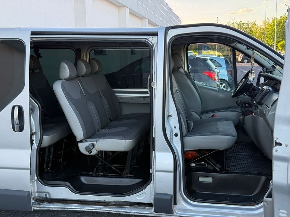 Opel vivaro 2.0cdti