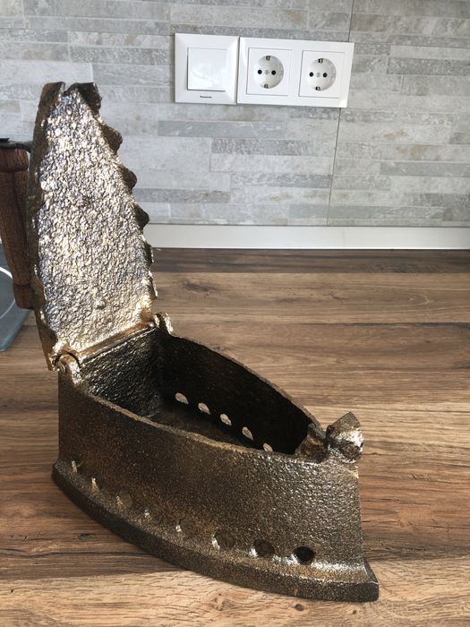 Vind  fier  de calcat