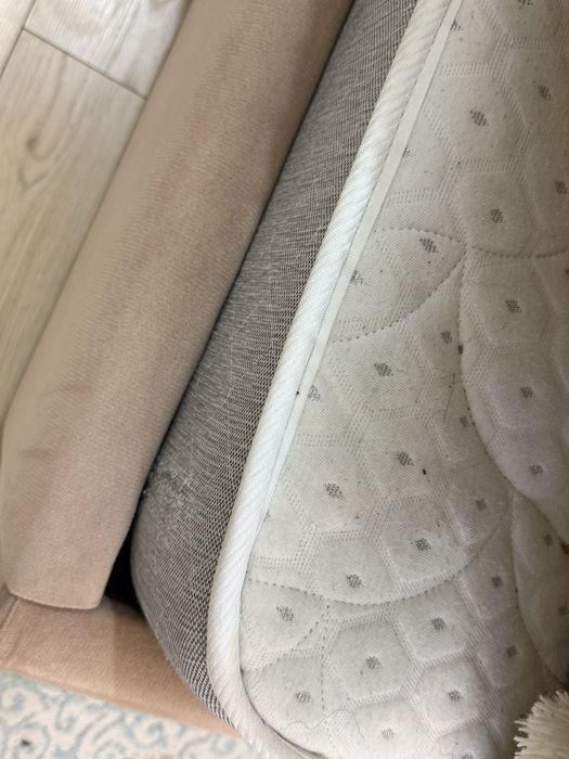 Срочно прожам кровать с матрацем