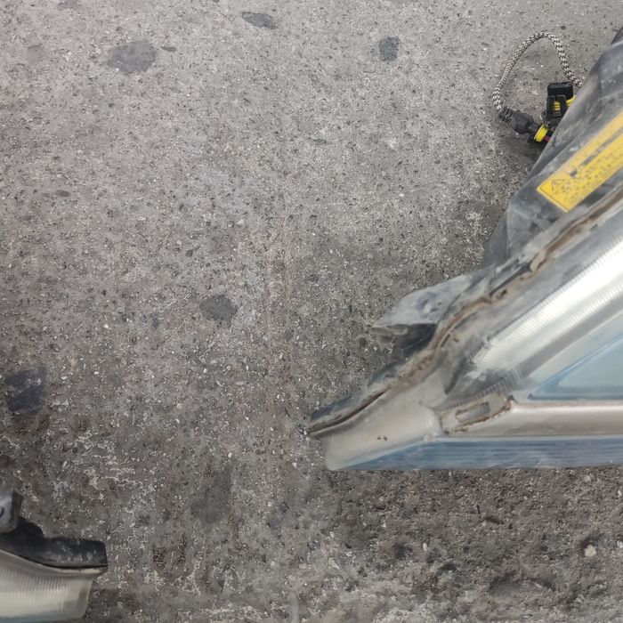 Фара Лексус rx 300