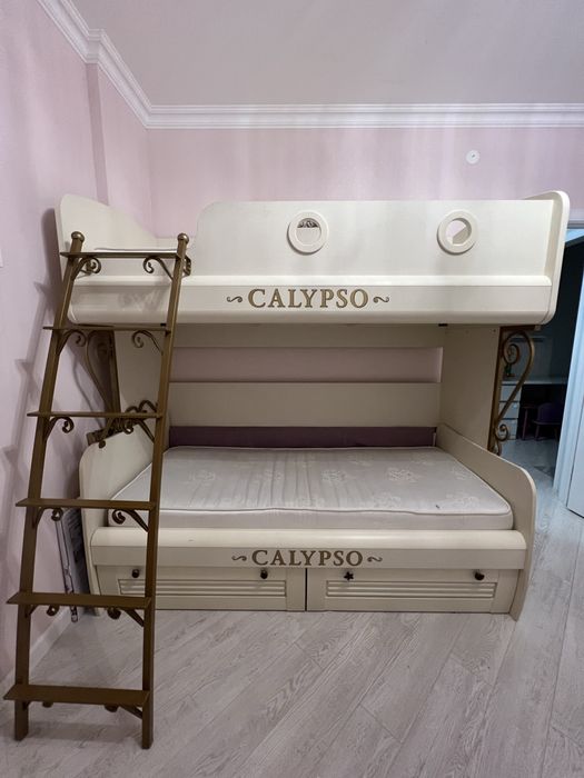 Продам детский гарнитур